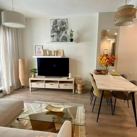 Nuevo Moderno Apartamento De Lujo Seville Ngoại thất bức ảnh