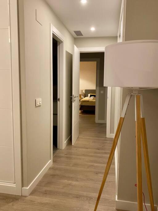 Nuevo Moderno Apartamento De Lujo Seville Ngoại thất bức ảnh